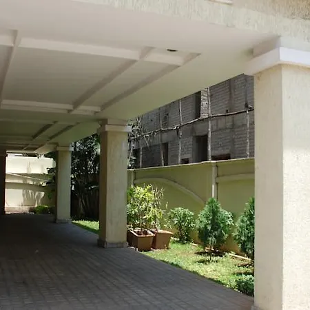 Vcare Service Apartment - Road No.12